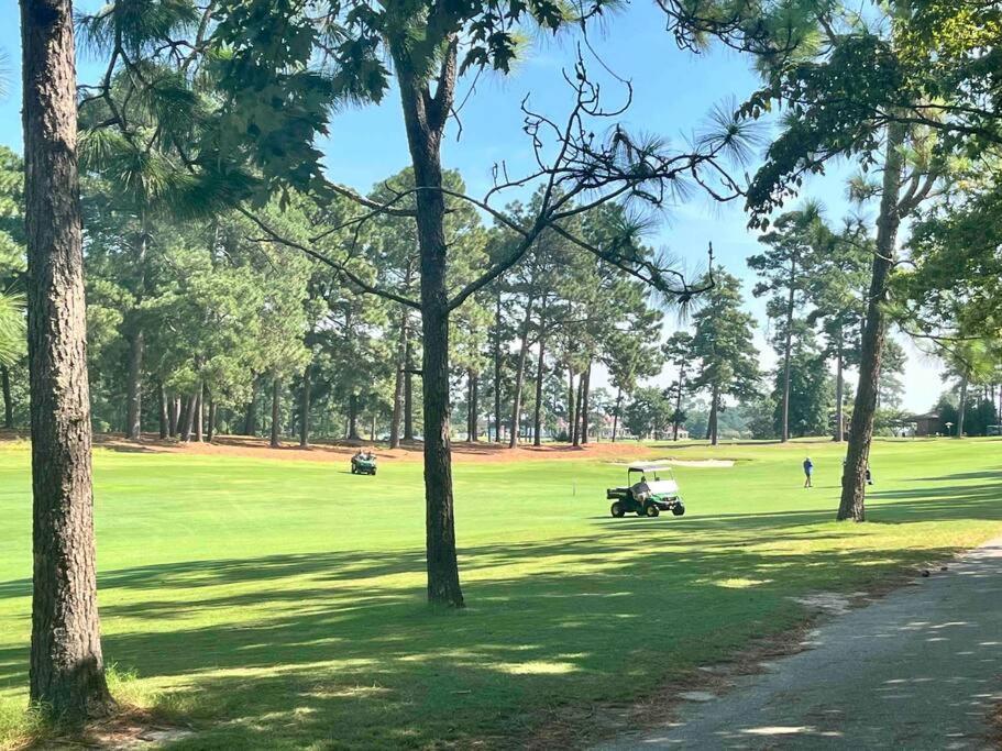 The Green Tee Suite Pinehurst Exterior photo